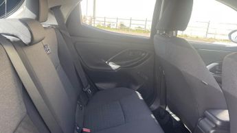 Toyota Yaris 1.5 VVT-h Icon E-CVT Euro 6 (s/s) 5dr