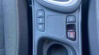 Toyota Yaris 1.5 VVT-h Icon E-CVT Euro 6 (s/s) 5dr