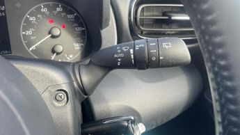 Toyota Yaris 1.5 VVT-h Icon E-CVT Euro 6 (s/s) 5dr