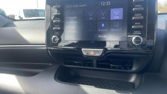Toyota Yaris 1.5 VVT-h Icon E-CVT Euro 6 (s/s) 5dr