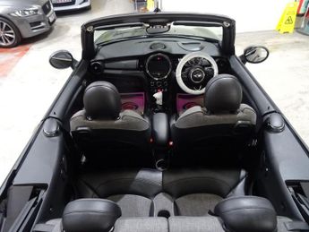 MINI Convertible 1.5 Cooper Auto Euro 6 (s/s) 2dr