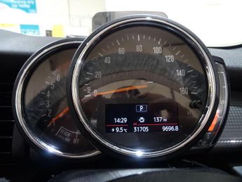 MINI Convertible 1.5 Cooper Auto Euro 6 (s/s) 2dr