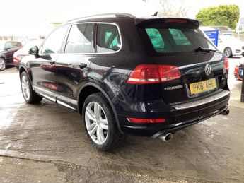 Volkswagen Touareg 3.0 TDI V6 BlueMotion Tech Altitude Tiptronic 4WD Euro 5 (s/s) 5