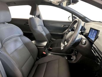 MG MG4 64kWh SE Long Range Hatchback 5dr Electric Auto (203 ps)