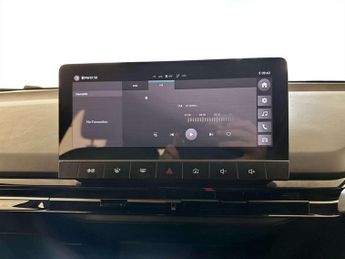 MG MG4 64kWh SE Long Range Hatchback 5dr Electric Auto (203 ps)