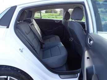 Hyundai IONIQ 38.3kWh Premium Auto 5dr