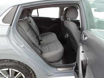 Hyundai IONIQ 38.3kWh Premium Auto 5dr