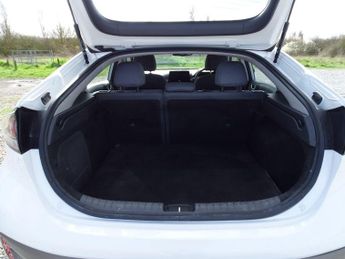 Hyundai IONIQ 38.3kWh Premium Auto 5dr