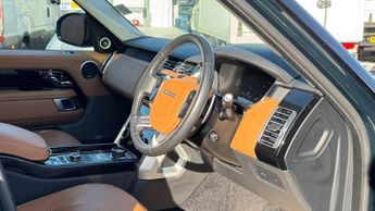 Land Rover Range Rover 5.0 P525 V8 GPF Autobiography SUV 5dr Petrol Auto 4WD Euro 6 (s/
