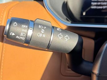 Land Rover Range Rover 5.0 P525 V8 GPF Autobiography SUV 5dr Petrol Auto 4WD Euro 6 (s/