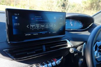 Peugeot 3008 1.2 PureTech Allure Premium + SUV 5dr Petrol EAT Euro 6 (s/s) (1