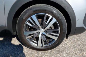 Peugeot 3008 1.2 PureTech Allure Premium + EAT Euro 6 (s/s) 5dr