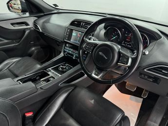 Jaguar F-PACE 2.0 D240 R-Sport Auto AWD Euro 6 (s/s) 5dr