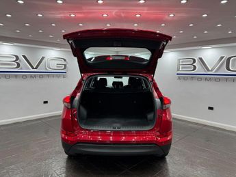 Hyundai TUCSON 1.7 CRDi Blue Drive SE Nav DCT Euro 6 (s/s) 5dr