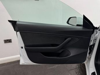 Tesla Model 3 (Dual Motor) Long Range Auto 4WDE 4dr