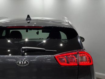 Kia Niro 1.6h GDi 2 DCT Euro 6 (s/s) 5dr