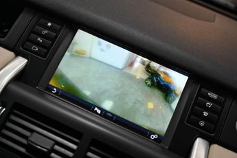 LAND ROVER DISCOVERY SPORT 2.0 TD4 HSE SUV 5dr Diesel Auto 4WD Euro 6 (s/s) (180 ps) +FREE 