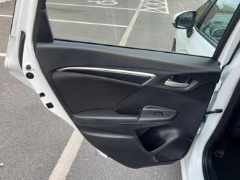 Honda Jazz 1.3 i-VTEC SE CVT Euro 6 (s/s) 5dr