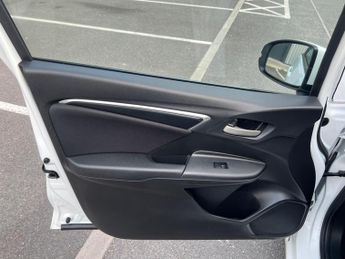 Honda Jazz 1.3 i-VTEC SE CVT Euro 6 (s/s) 5dr