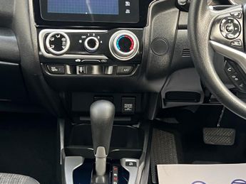 Honda Jazz 1.3 i-VTEC SE CVT Euro 6 (s/s) 5dr