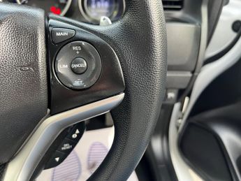 Honda Jazz 1.3 i-VTEC SE CVT Euro 6 (s/s) 5dr