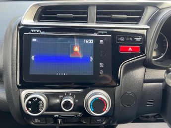 Honda Jazz 1.3 i-VTEC SE CVT Euro 6 (s/s) 5dr