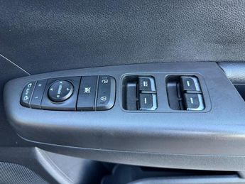 Kia Sportage 1.7 CRDi 2 DCT Euro 6 (s/s) 5dr