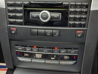 Mercedes-Benz E Class 2.1 E250 CDI BlueEfficiency Sport Cabriolet Tiptronic Euro 5 2dr