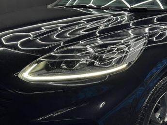 Ford Kuga 2.5 EcoBoost Duratec 14.4kWh ST-Line CVT Euro 6 (s/s) 5dr