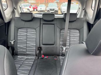 Kia Venga 1.6 3 Auto Euro 5 5dr (Sat Nav)