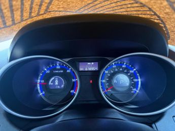 Hyundai ix35 2.0 CRDi SE Auto 4WD Euro 5 5dr (Nav)