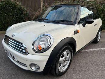 MINI Hatch 1.6 Cooper Steptronic Euro 4 3dr