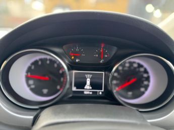 Vauxhall Astra 1.4i Turbo SRi CVT Euro 6 (s/s) 5dr