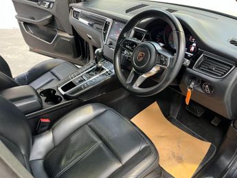 Porsche Macan 3.0 V6 S PDK 4WD Euro 6 (s/s) 5dr