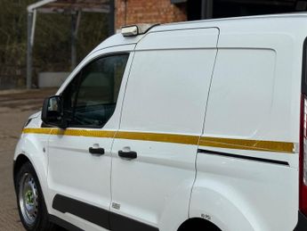 Ford Transit Connect 1.5 TDCi 220 L1 H1 5dr