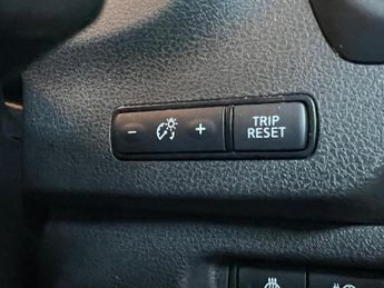 Nissan Leaf 39kWh N-Connecta Auto 5dr