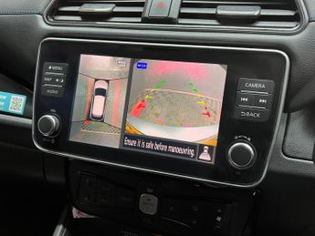 Nissan Leaf 39kWh N-Connecta Auto 5dr