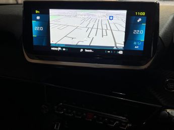 Peugeot E-2008 50kWh Allure Premium Auto 5dr