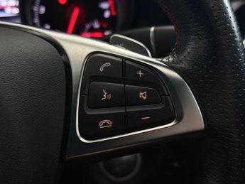 Mercedes-Benz CLA 1.6 CLA180 AMG Line Edition Coupe 7G-DCT Euro 6 (s/s) 4dr