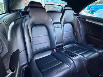 Mercedes-Benz E Class 2.1 E250 CDI BlueEfficiency Sport Cabriolet 2dr Diesel G-Tronic+