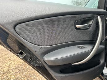 BMW 1 Series 116i 1.6 Step Steptronic 5dr Hatchback