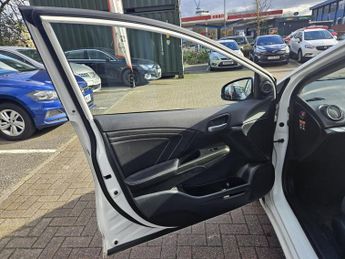 Honda Civic 1.8 i-VTEC SE Plus Tourer Auto Euro 6 5dr