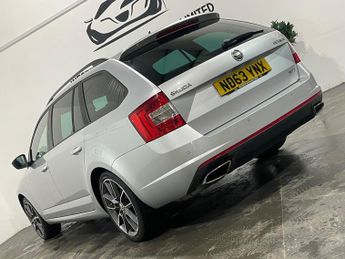 Skoda Octavia 2.0 TDI vRS DSG Euro 5 (s/s) 5dr