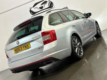 Skoda Octavia 2.0 TDI vRS DSG Euro 5 (s/s) 5dr
