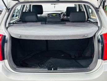 Toyota Corolla 1.6 VVT-i Colour Collection 5dr