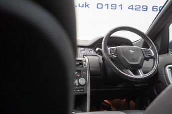 Land Rover Discovery Sport 2.0 TD4 Landmark Auto 4WD Euro 6 (s/s) 5dr