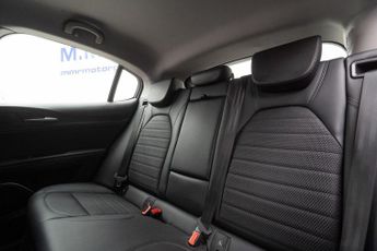 Alfa Romeo Stelvio 2.2 TD Super Auto Q4 AWD Euro 6 (s/s) 5dr