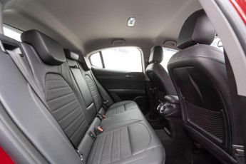 Alfa Romeo Stelvio 2.2 TD Super Auto Q4 AWD Euro 6 (s/s) 5dr