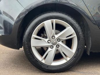 Vauxhall Astra 1.6 16v SRi Auto Euro 5 5dr