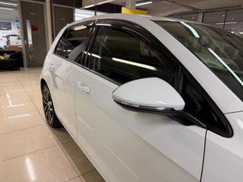 Volkswagen Golf 1.4 TSI BlueMotion Tech ACT GT DSG Euro 6 (s/s) 5dr